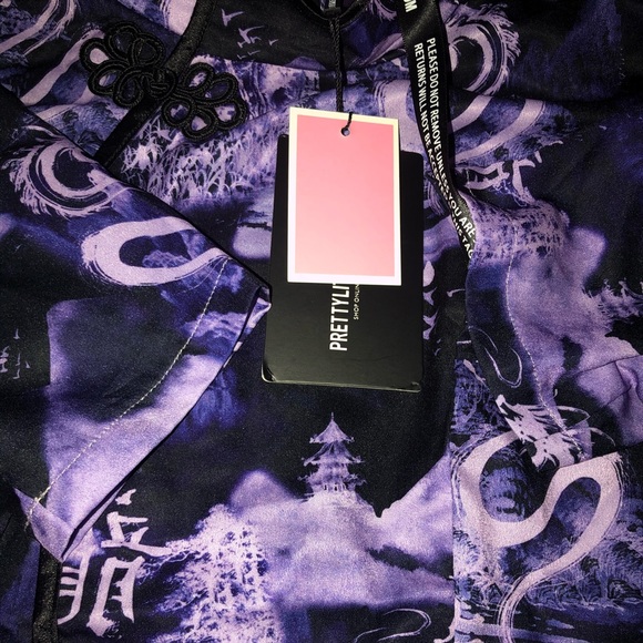 PrettyLittleThing Crop Top - Picture 5 of 7